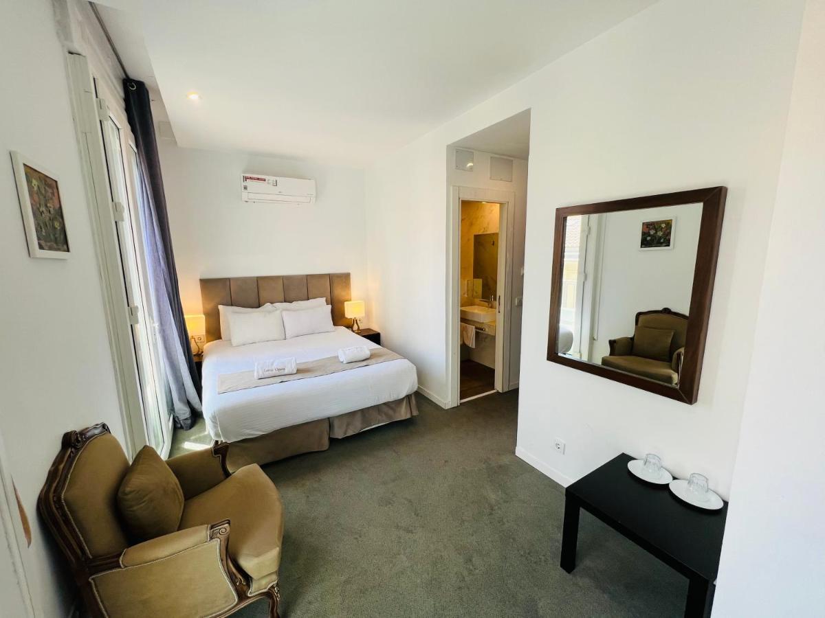 Casa Navid Hotel Madrid Buitenkant foto