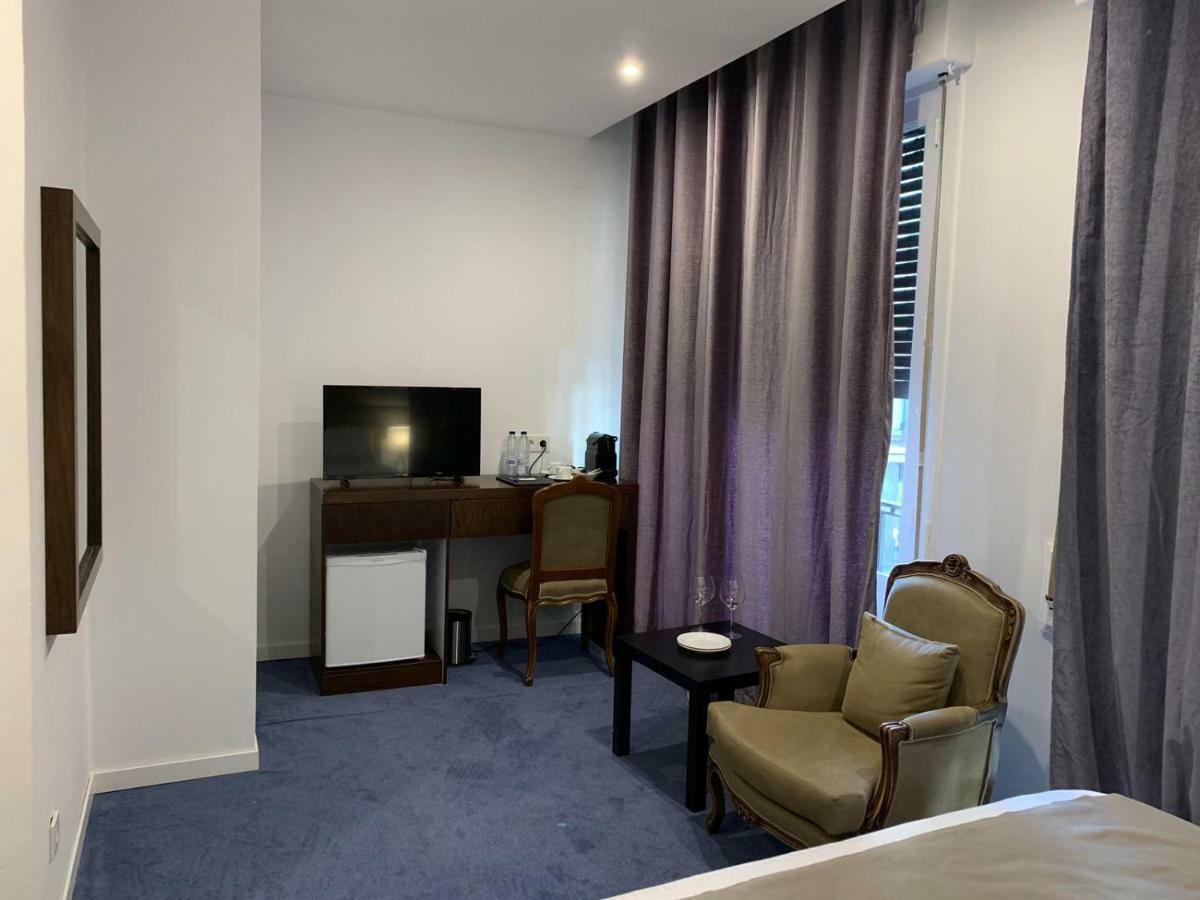 Casa Navid Hotel Madrid Buitenkant foto